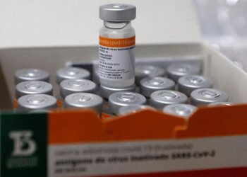 Pernambuco recebe mais 40,6 mil unidades da Coronavac para segundas doses