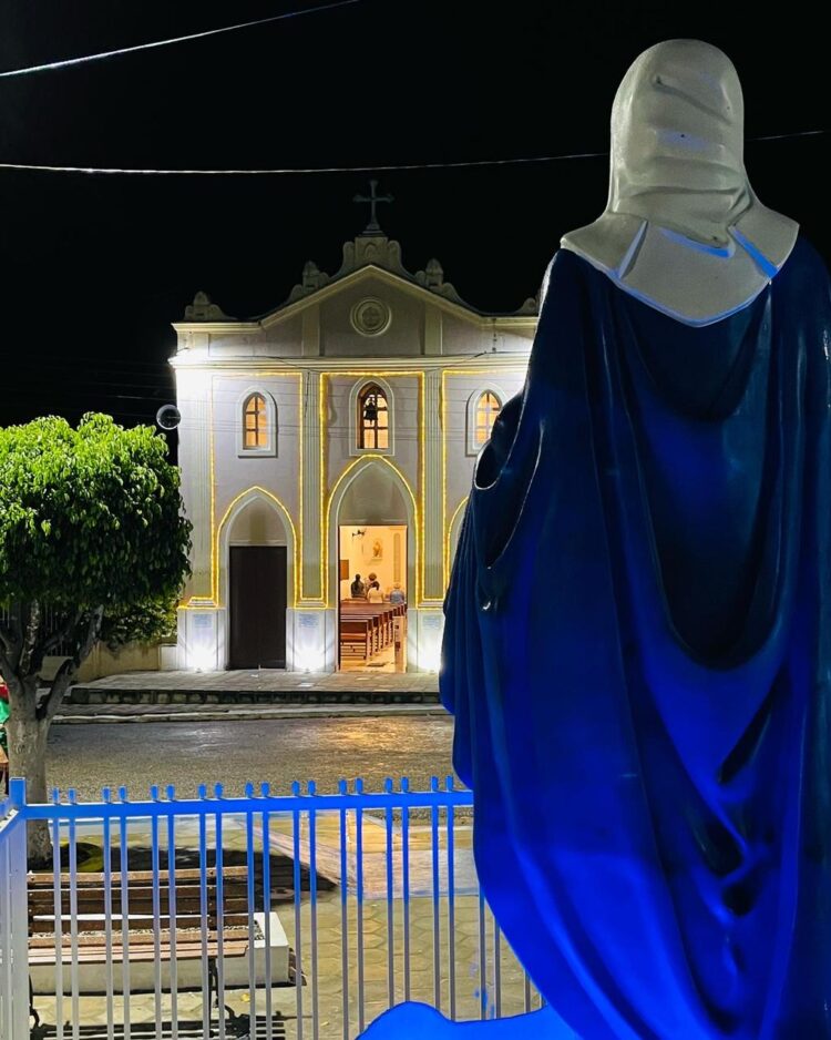 Monumento de Nossa Senhora das Graças é inaugurado em Ouro Velho
