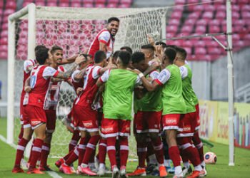 Náutico vence o Santa Cruz e está na final do Pernambucano 2021