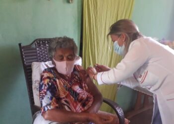 Mais de 10 mil pessoas já receberam a primeira dose da vacina contra covid-19 em SJE