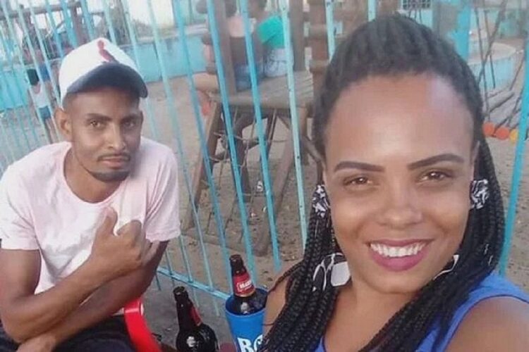 Mulher frita pênis do ex-marido após matá-lo; advogada alega legítima defesa