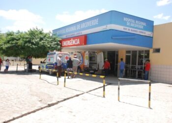 Colapso na saúde deve levar prefeito de Arcoverde à audiência com governador