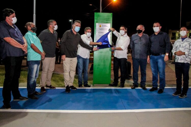 Prefeitura de Afogados inaugura praça com academia de saúde no bairro Planalto