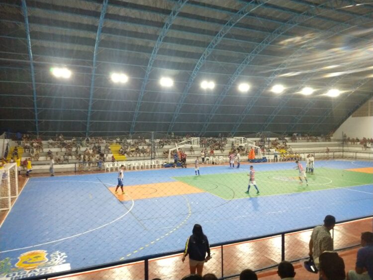 Governo libera torcida em competições esportivas de Pernambuco