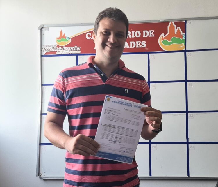 Edygar Santos recebe voto de aplausos da Câmara de Vereadores de Afogados da Ingazeira