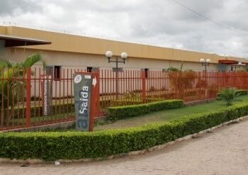 Em Afogados, jovem sofre acidente no trabalho e é encaminhado para o Hospital Regional