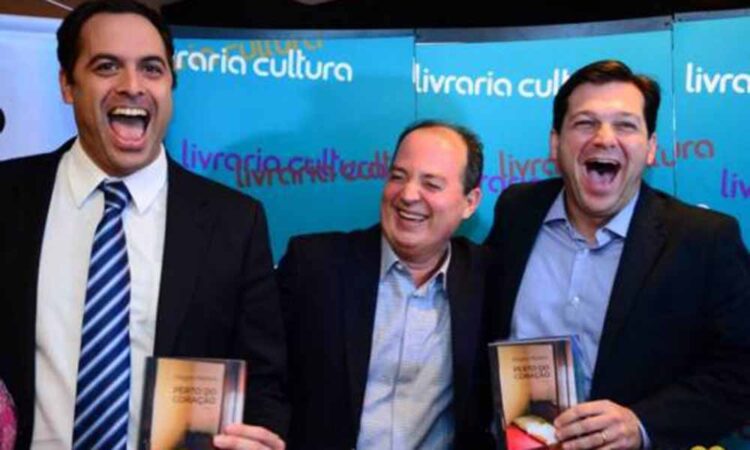 Justiça condena o blogueiro Magno Martins por danos morais contra o PSB