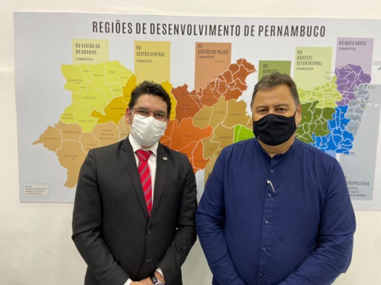 Prefeitura de Afogados e Governo de Pernambuco debatem geração de empregos e qualificação profissional