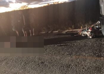 Acidente envolvendo caminhão, moto e bicicleta deixa um morto e dois feridos em São José do Egito