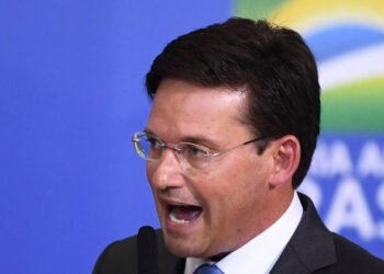 Roma reafirma que Auxílio Brasil será pago a partir de novembro