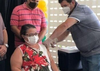 Município de Ouro Velho é premiado pelo Governo do Estado por apresentar a melhor cobertura vacinal da Paraíba