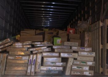 PF apreende R$ 240 mil em carga roubada em Afogados e Brejinho e prende suspeito de receptação