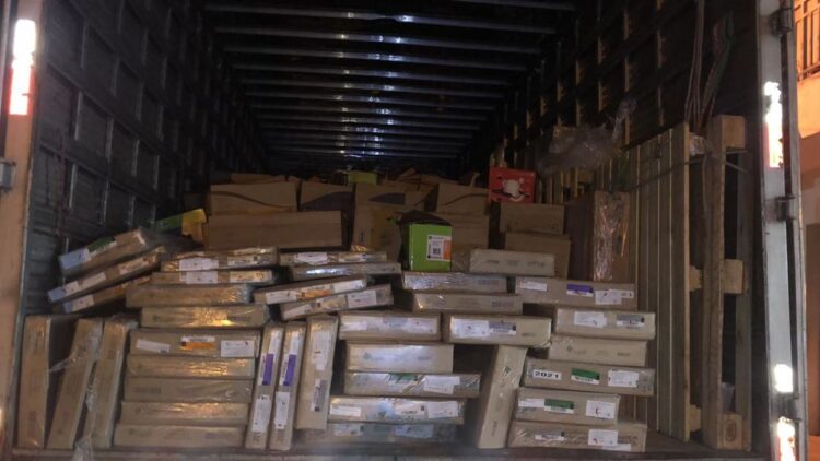 PF apreende R$ 240 mil em carga roubada em Afogados e Brejinho e prende suspeito de receptação
