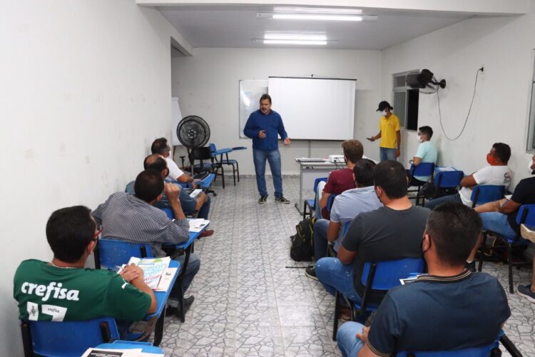 Prefeitura de Afogados inicia curso de energia solar