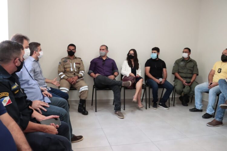 Prefeitura de Afogados debate com forças de segurança estratégias para a instalação de câmeras de monitoramento