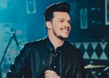 Sertanejo Thiago Costa é internado após ser atropelado por lancha