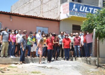 Prefeitura de SJE e Governo do Estado entregaram sistema de abastecimento de água no Olho D’água e Quebra
