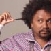 Chico César é alvo de comentários racistas por apresentador de rádio