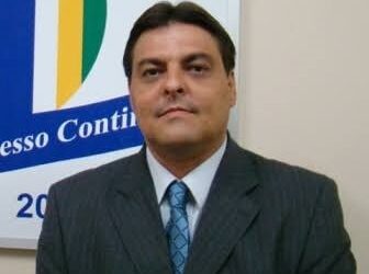 Marconi Santana passa mal, faz cateterismo e se recupera bem em hospital de Brasília
