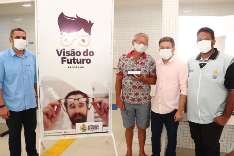 Projeto Visão de Futuro: Prefeitura de Afogados fecha o ano com 600 óculos distribuídos