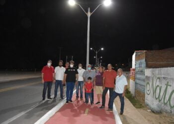Prefeitura de São José do Egito entregou a nova iluminação da passarela Bío da Concórdia