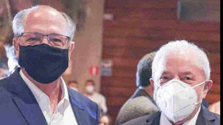 Lula minimiza passado de rivalidade, e Alckmin fala em primeiro passo em jantar