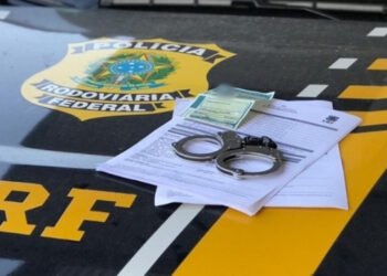 Em Afogados, homem paga R$ 2.000,00 para tirar CNH sem realizar exames e a Polícia descobriu que o documento era falso