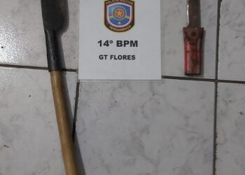 Homem fecha estrada de acesso ao Rio Pajeú e diz que ‘só abre com sangue’