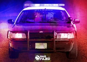 Mulher invade casa em Serra Talhada e deixa recado com faca cravada no colchão