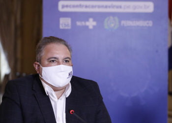 Pernambuco amplia restrições e cancela ponto facultativo durante o Carnaval