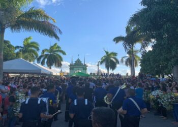 Paulinha Abelha é sepultada na cidade natal, em Sergipe