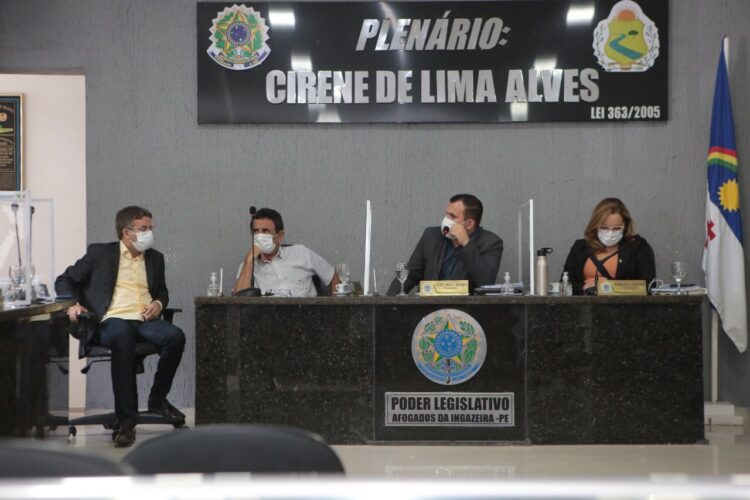 Prefeito Alessandro Palmeira participou, mais uma vez, da abertura do ano legislativo em Afogados