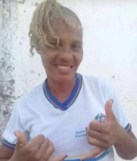 Mulher é assassinada com vários golpes de foice pelo ex-companheiro na zona rural de Salgueiro