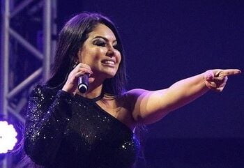 Paulinha Abelha, da banda Calcinha Preta, é internada na UTI