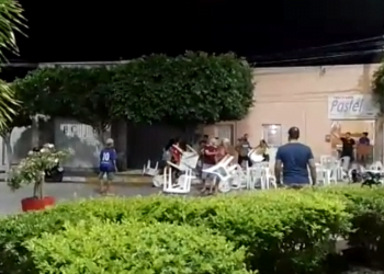 Vídeo: Egipciense esfaqueado em praça pública na cidade de Iguaracy