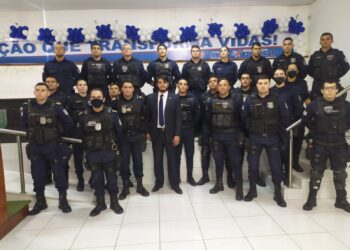 Delegado de Tabira ministra palestra para agentes da Guarda Municipal