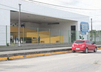 Alunos passam mal após comer merenda servida em escola em PE