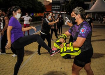 Afogados: no 8 de Março Mulheres participaram de oficina de defesa pessoal