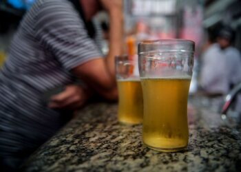 Homem é levado a delegacia de Tuparetama após consumir bebida alcóolica em bar e se recusar a pagar