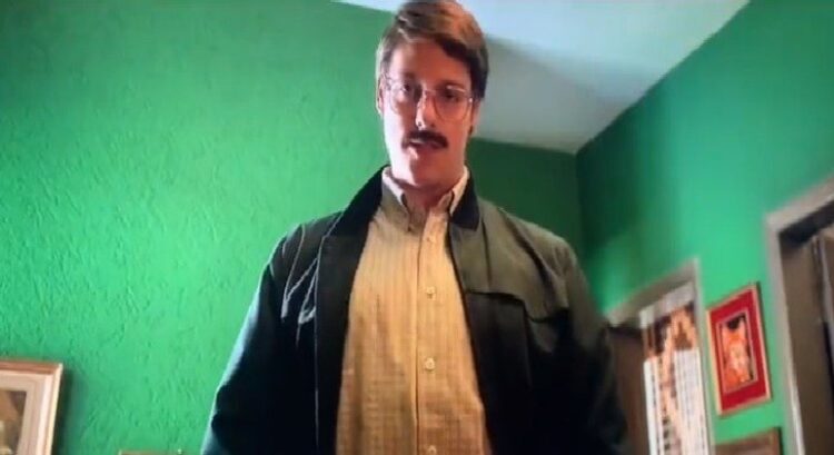 Senacon determina retirada de filme de Gentili do ar por apologia da pedofilia