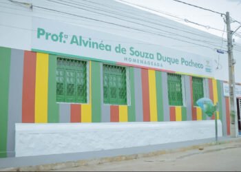 Com mais de 90% de aprovação popular, a Educação de Arcoverde reafirma o compromisso do Prefeito Wellington com a valorização do segmento no município