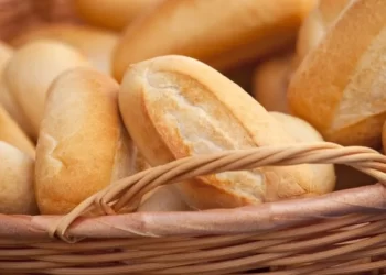 Pão ficará mais caro a partir desta segunda (14)