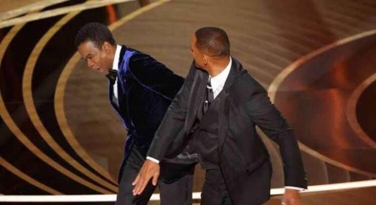 Chris Rock diz que ainda está processando o que aconteceu no Oscar