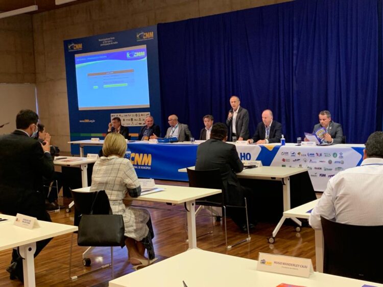 Pernambuco tem sexta maior delegação da Marcha dos Prefeitos a Brasília