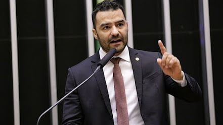 Por unanimidade, Conselho de Ética pede cassação de mandato de Do Val