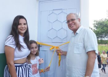 Prefeitura de Tuparetama inaugura centro social no Santo Agostinho