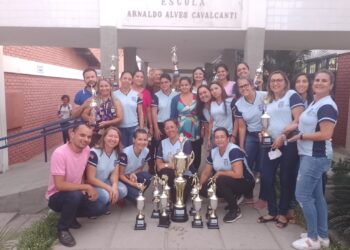 Escola Arnaldo Alves, de Tabira, é campeã dos jogos escolares 2022