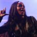 Iza dança funk ao som de xingamentos contra Bolsonaro; Assista