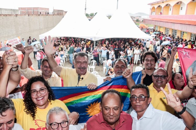 Carnaíba promove grande ato político de apoio às pré-candidaturas de José Patriota e Lucas Ramos