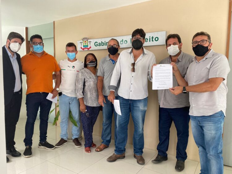 Maior aumento salarial dos professores na história de Arcoverde mostra compromisso da Gestão Wellington Maciel com a Educação